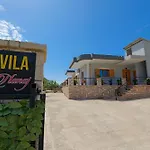 Vila Nanaj