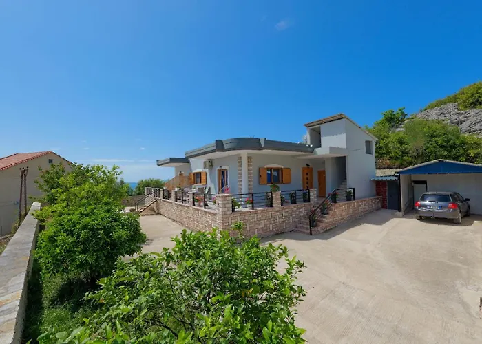 Vila Nanaj